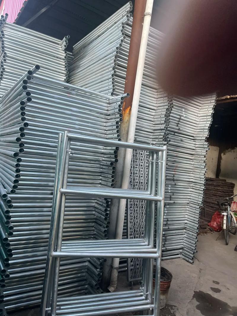 专业出售出租脚手架!欢迎致电13399387799